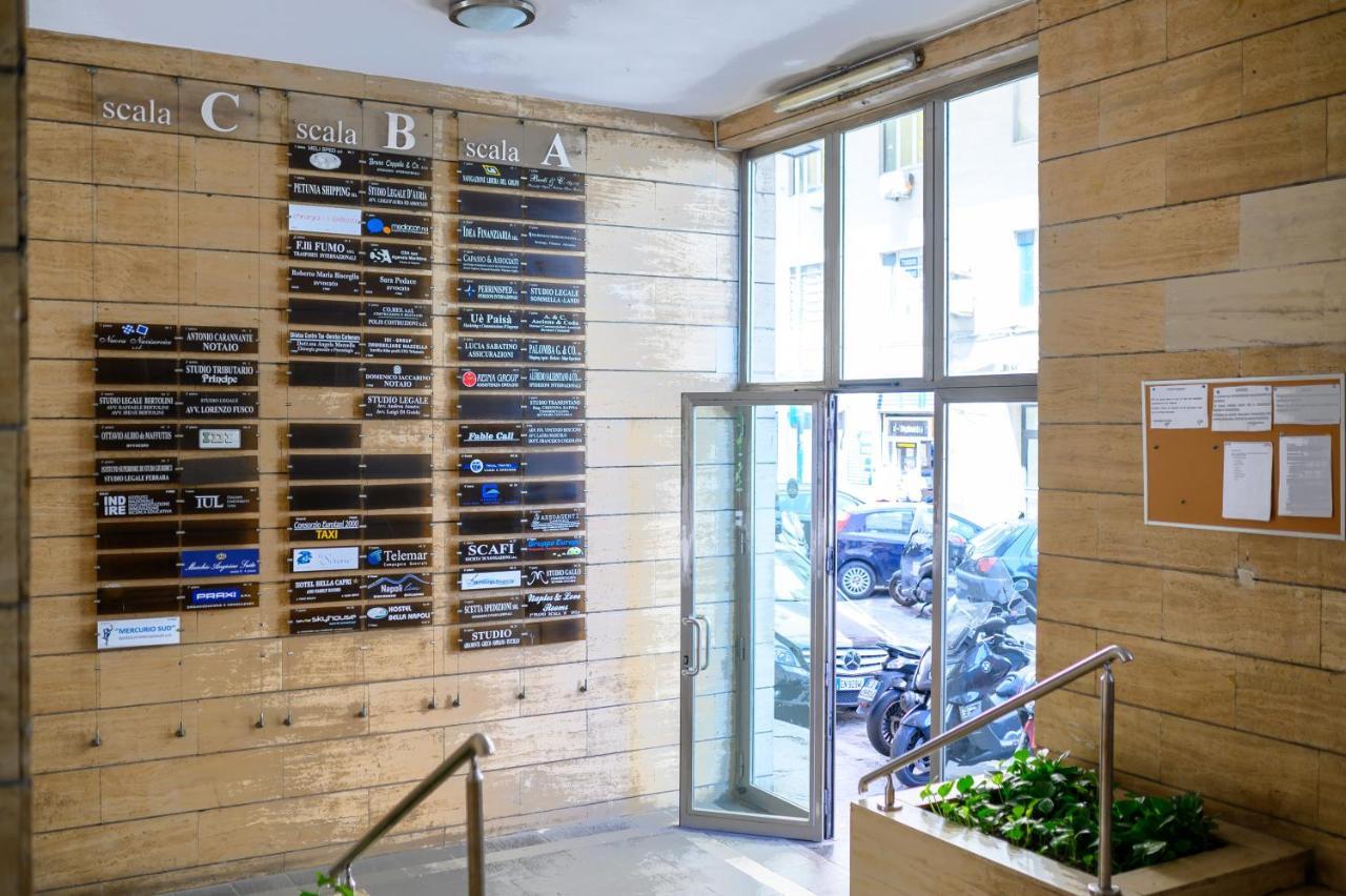 Naples & Love Rooms Exterior photo